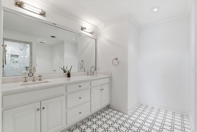 1747 Old Natchez Trce, Franklin, TN 37069