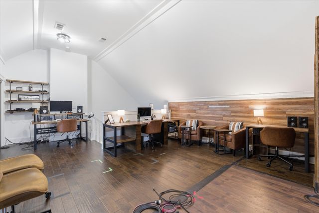 1747 Old Natchez Trce, Franklin, TN 37069