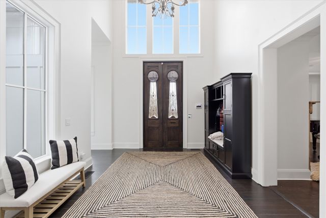 1747 Old Natchez Trce, Franklin, TN 37069