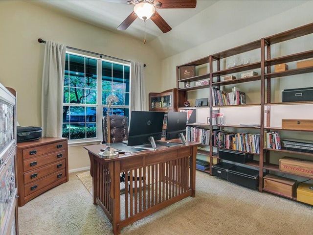 4518 Cervinia DR, Round Rock, TX 78665