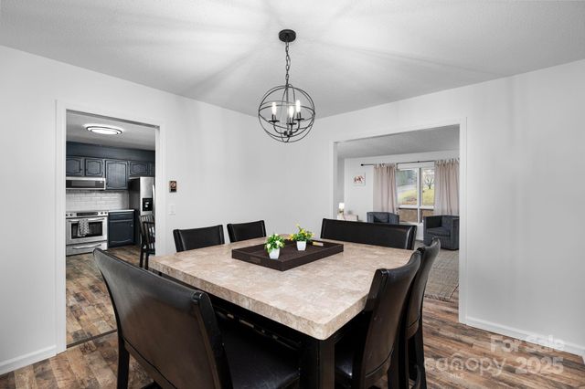 238 Ledbetter Road, Arden, NC 28704