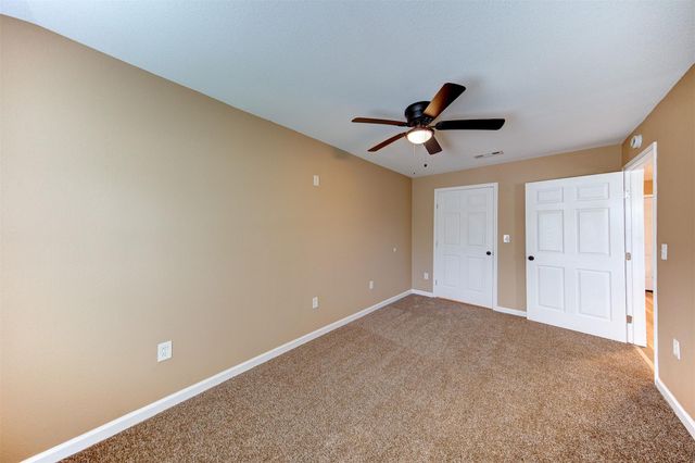 100 18th Avenue N, Texas City, TX 77590