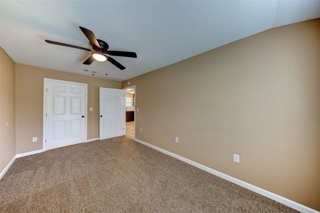 100 18th Avenue N, Texas City, TX 77590