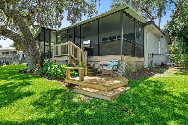 1000 N LAKESHORE BOULEVARD, Howey In The Hills, FL 34737