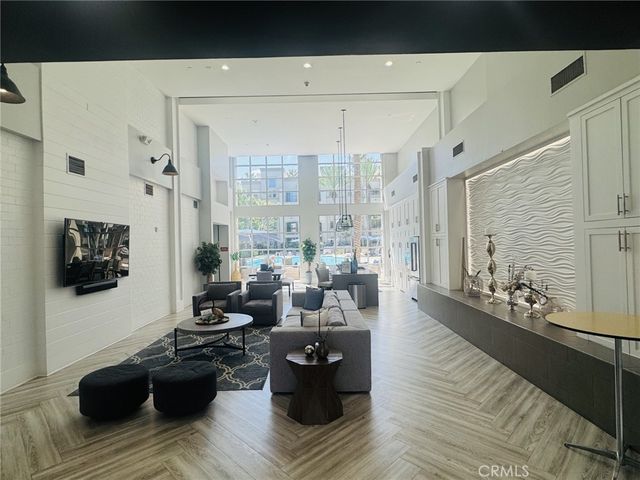 1250 Scholarship, Irvine, CA 92612