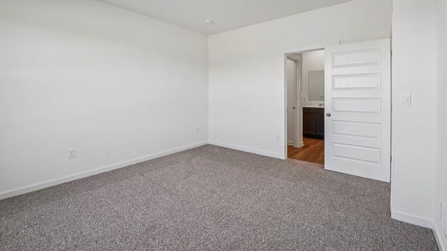 25511 W Thicket Lane, Plainfield, IL 60544