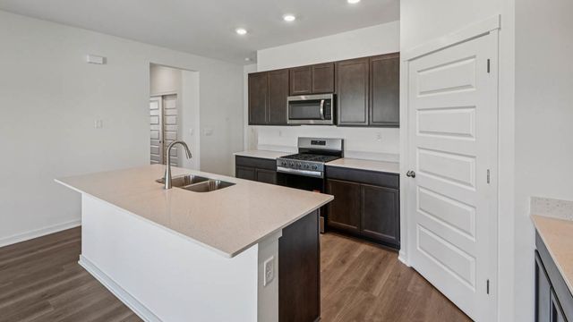 25511 W Thicket Lane, Plainfield, IL 60544
