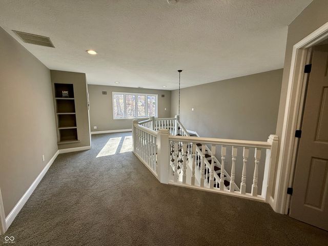 8191 S Bayview Court, Trafalgar, IN 46181