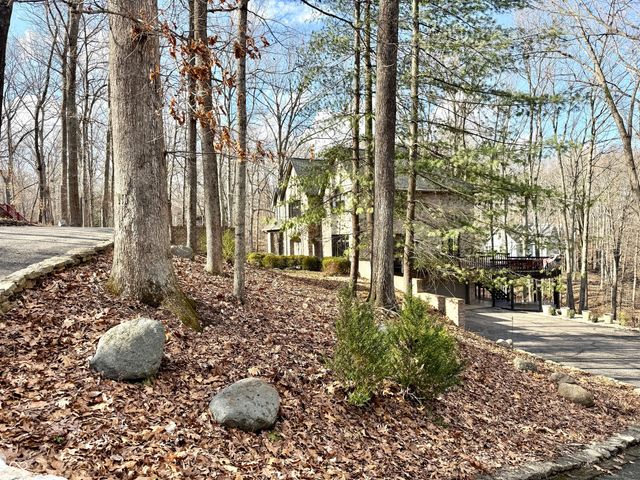 8191 S Bayview Court, Trafalgar, IN 46181