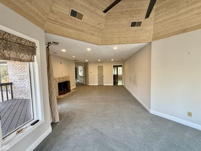 8191 S Bayview Court, Trafalgar, IN 46181