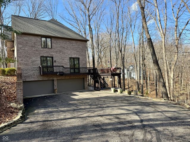 8191 S Bayview Court, Trafalgar, IN 46181