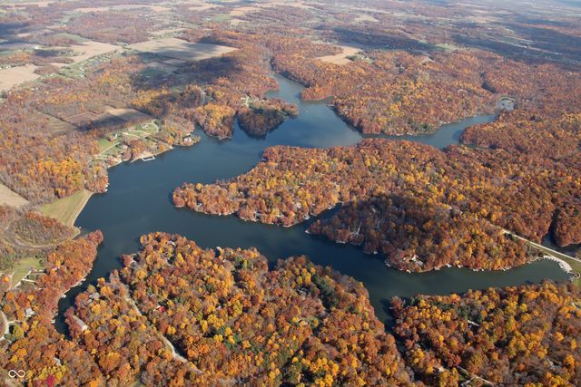 8191 S Bayview Court, Trafalgar, IN 46181