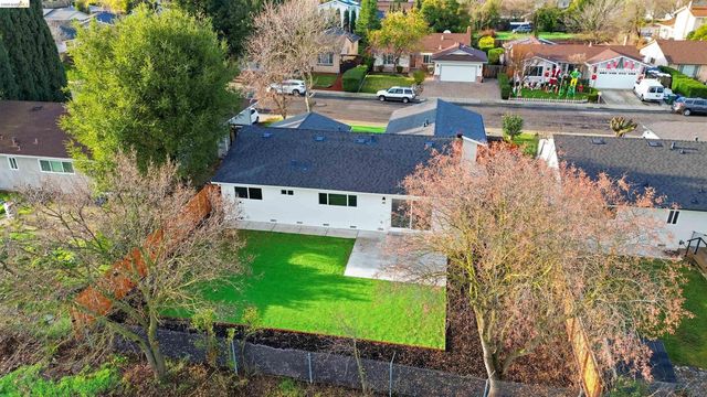 1832 Elkwood dr, Concord, CA 94519