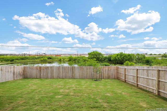 6824 Pail Pl, San Antonio, TX 78252