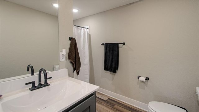 19807 NE 192ND Street, Holt, MO 64048