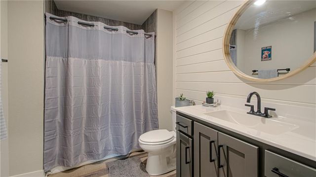 19807 NE 192ND Street, Holt, MO 64048