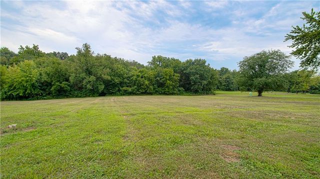 19807 NE 192ND Street, Holt, MO 64048
