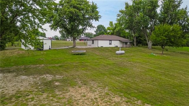19807 NE 192ND Street, Holt, MO 64048