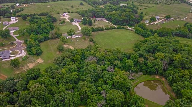 19807 NE 192ND Street, Holt, MO 64048