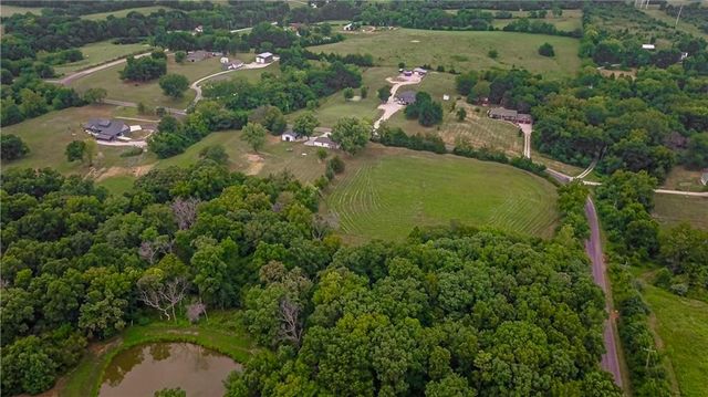 19807 NE 192ND Street, Holt, MO 64048