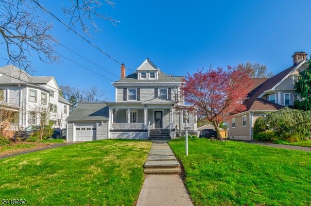 132 W 6Th Ave, Roselle Boro, NJ 07203