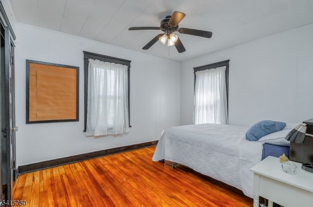 132 W 6Th Ave, Roselle Boro, NJ 07203