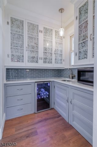 132 W 6Th Ave, Roselle Boro, NJ 07203