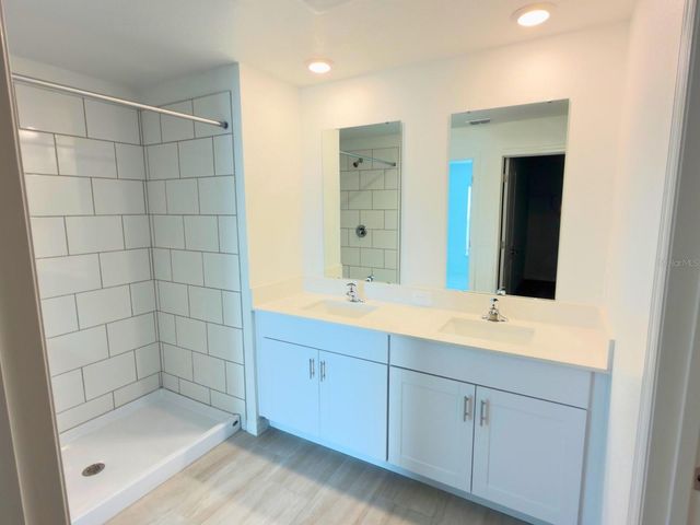 2318 ALLIUM ROSEUM LANE, Plant City, FL 33565