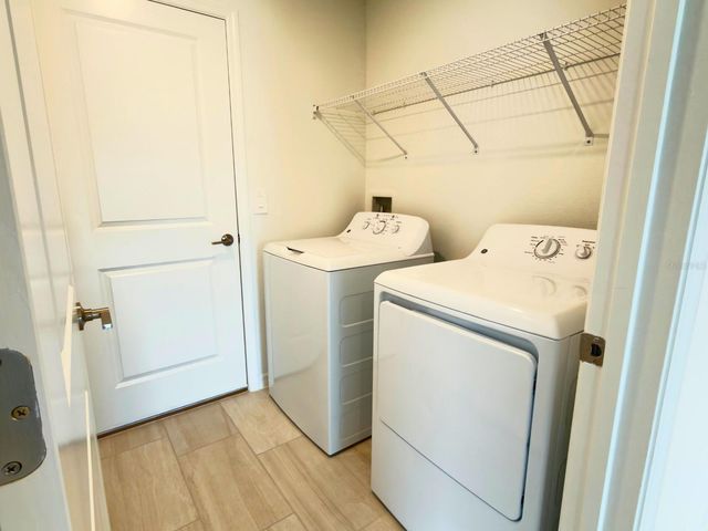 2318 ALLIUM ROSEUM LANE, Plant City, FL 33565