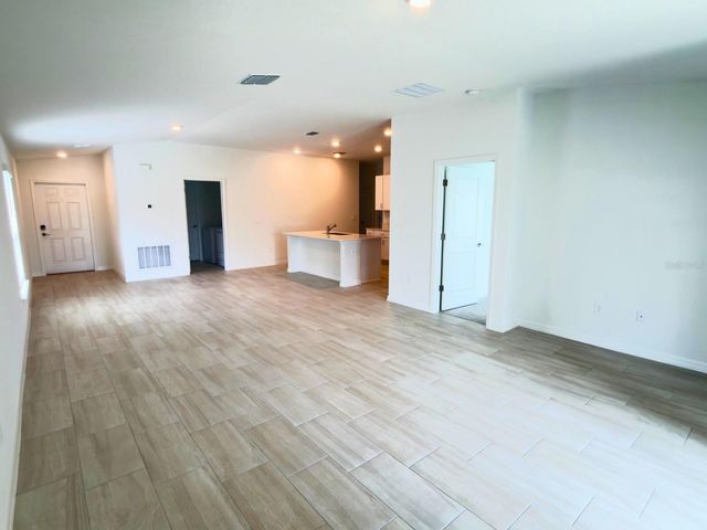 2318 ALLIUM ROSEUM LANE, Plant City, FL 33565