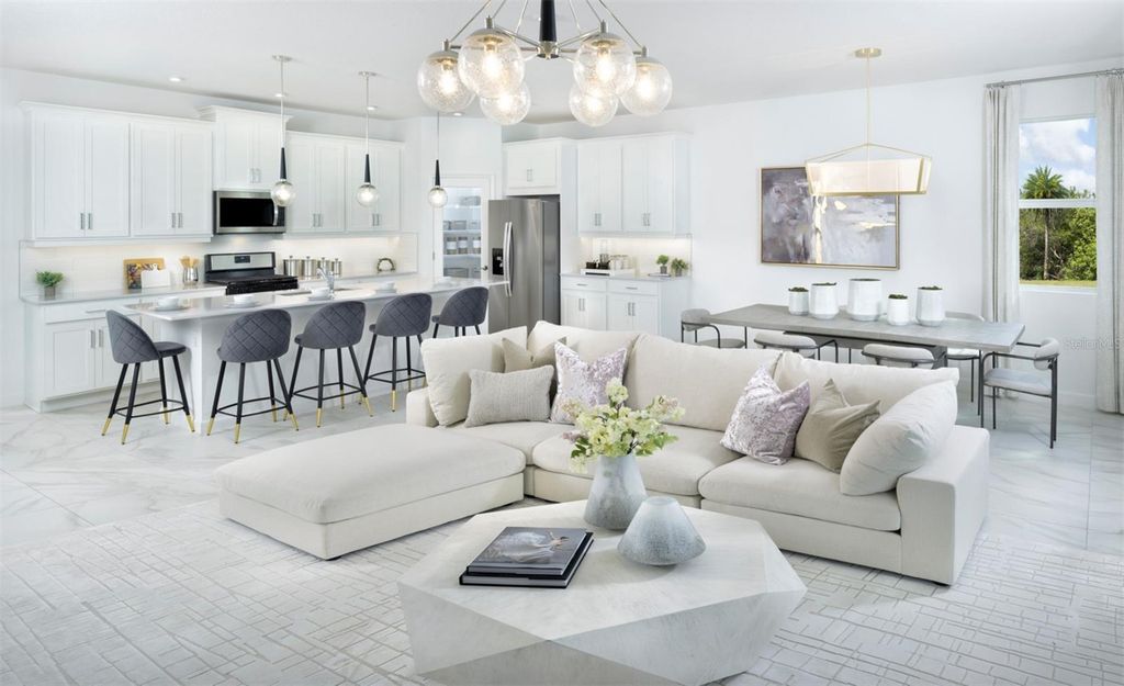 Image 4 of property listing at 11755 STARBRIGHT PATH, Venice, FL 34293