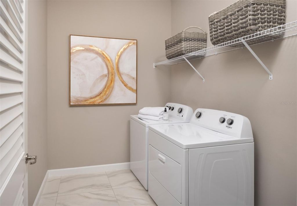 Image 7 of property listing at 11755 STARBRIGHT PATH, Venice, FL 34293