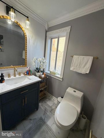 44 ASHLEY CT, Marlton, NJ 08053