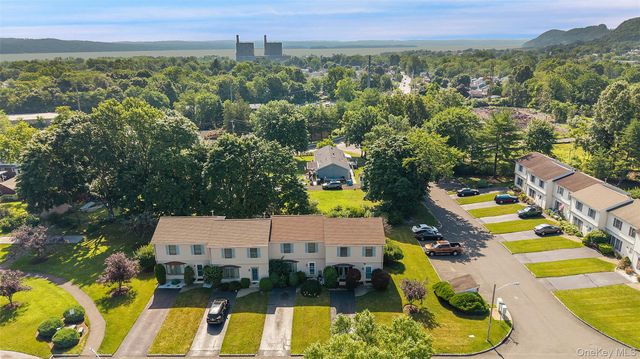 61 Zugibe Court, West Haverstraw, NY 10993