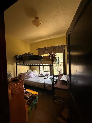 1002 8th Avenue E, Oskaloosa, IA 52577