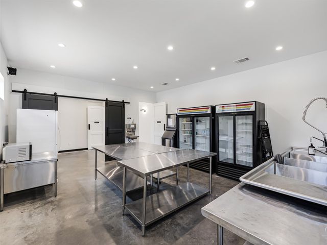 2769 RS County Road 3160, Emory, TX 75440
