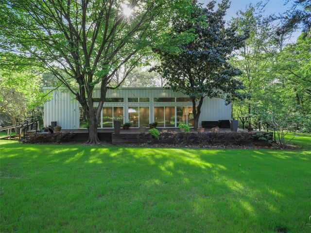2769 RS County Road 3160, Emory, TX 75440