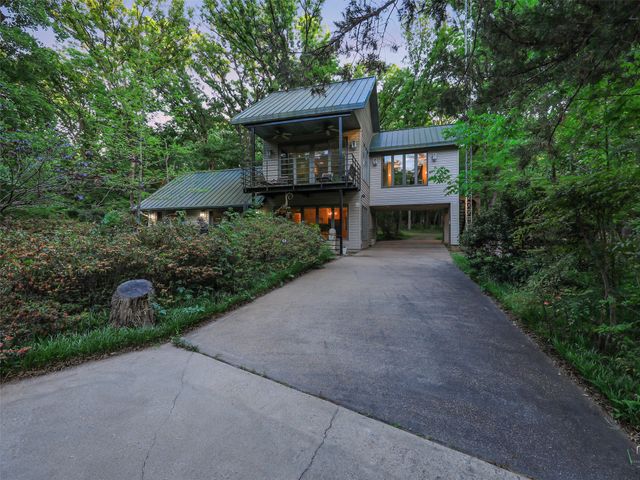 2769 RS County Road 3160, Emory, TX 75440