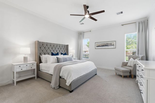 32 Waterford Way, Montgomery, TX 77356