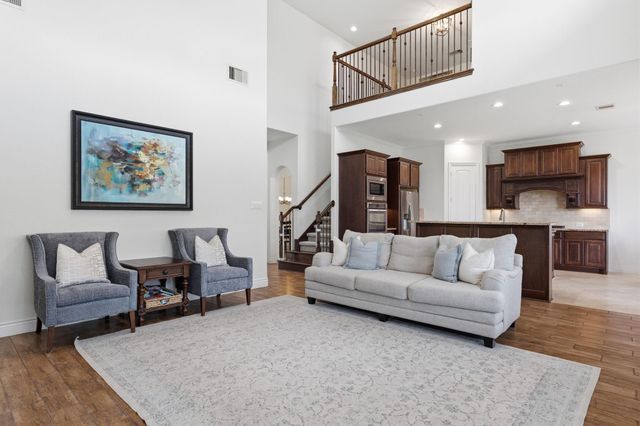 32 Waterford Way, Montgomery, TX 77356