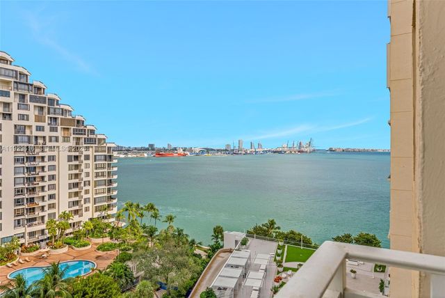 770 Claughton Island Dr 1401, Miami, FL 33131