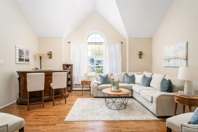 3 Mirabelle Court, Mount Sinai, NY 11766