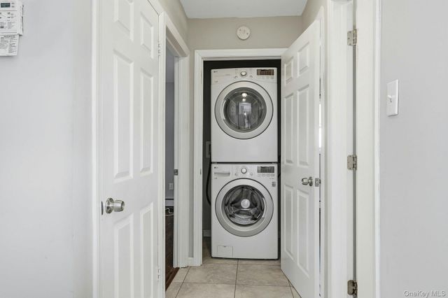 23 Elm Drive W, Levittown, NY 11756