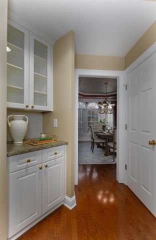 3617 Summit Oaks Drive NE, Roswell, GA 30075