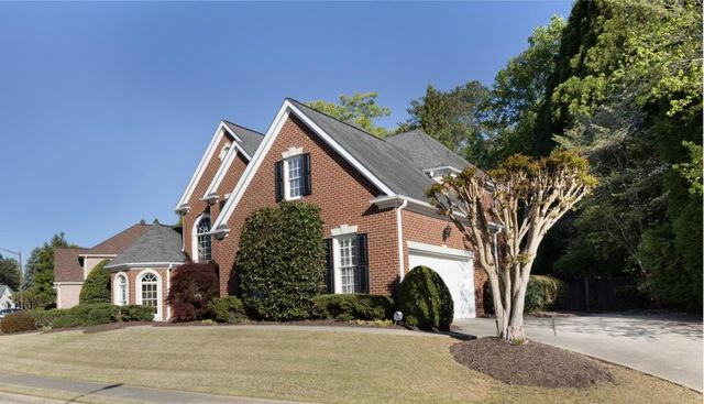3617 Summit Oaks Drive NE, Roswell, GA 30075