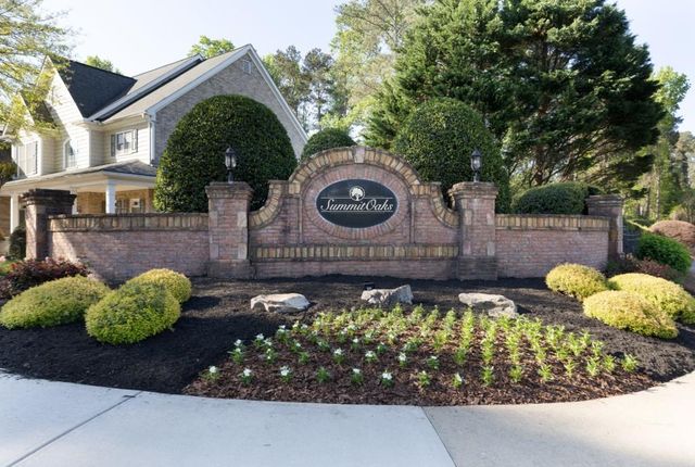 3617 Summit Oaks Drive NE, Roswell, GA 30075
