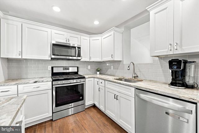 913 GIRARD AVE, Swarthmore, PA 19081