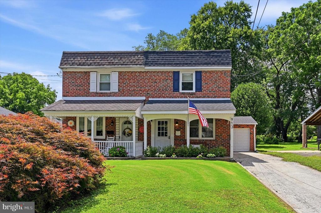 913 GIRARD AVE, Swarthmore, PA 19081