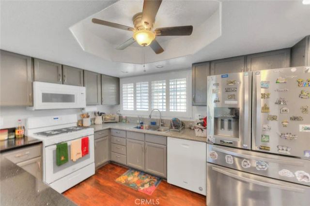 15800 Inyo, Victorville, CA 92395