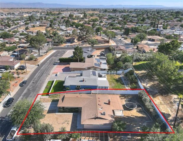 15800 Inyo, Victorville, CA 92395